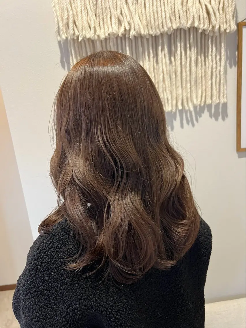 ミディアム ヘアカラー 細江 桃加のヘアスタイル