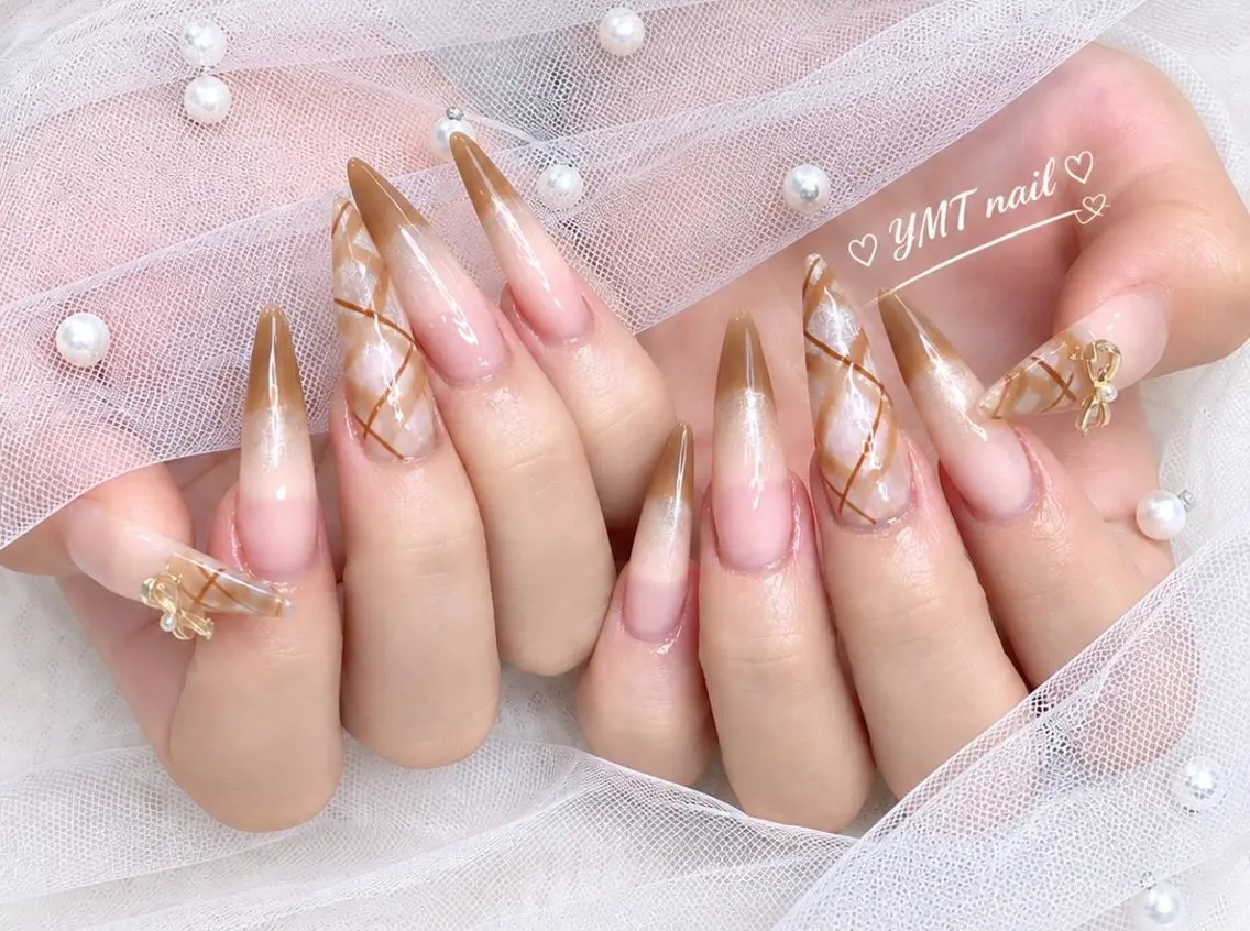 ネイル ハンドネイル mochi nailsのネイルデザイン