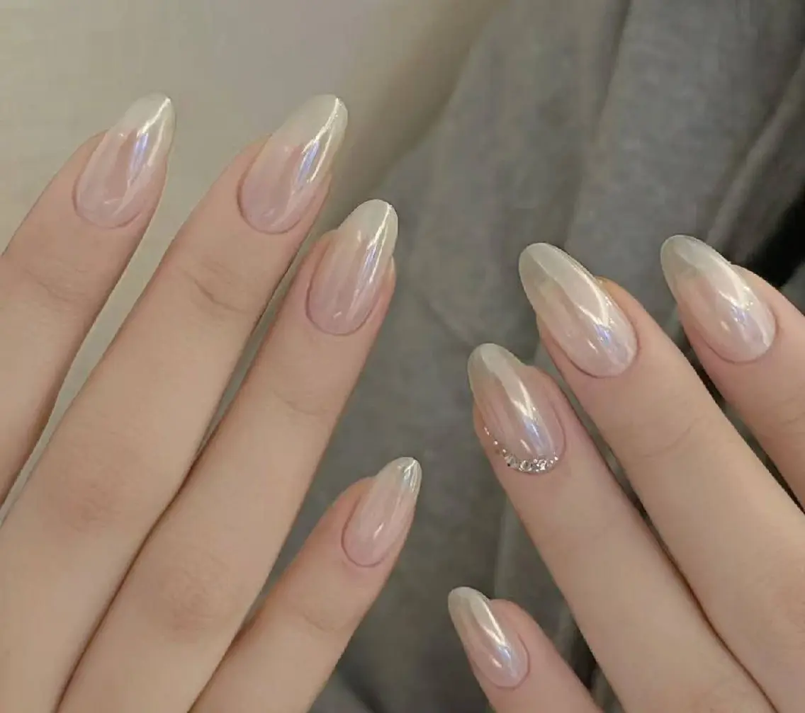 【HAND】オーロラネイル/ミラーネイルの写真