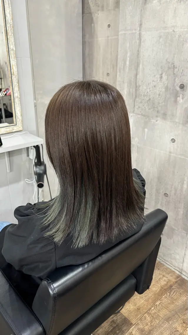 ミディアム カラー ブリーチ ブラウンカラー ケアブリーチ インナーカラー カット ヘアカラー Sunny side 大名   RIOのヘアスタイル