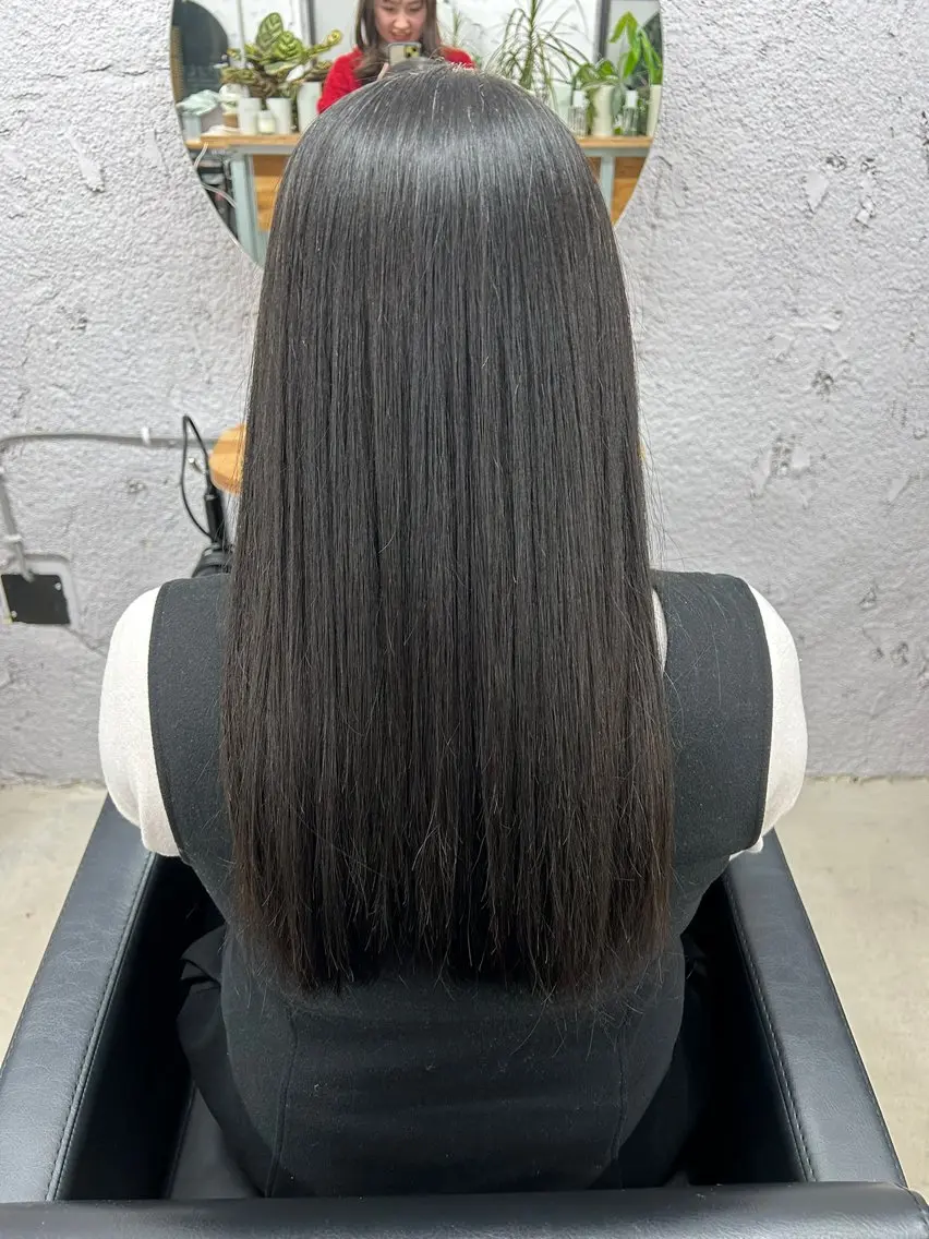 ロング 縮毛矯正 縮毛矯正 en 岩立朱栞🕊️のヘアスタイル