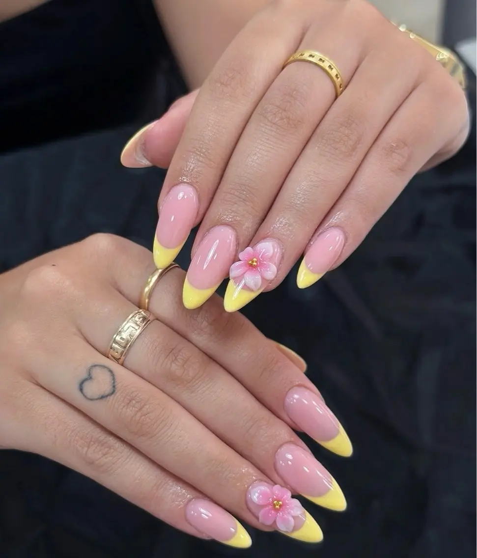 ネイル アートネイル ボルドー フレンチネイル ジェルネイル 氷ネイル・うるうるネイル ハンドネイル Julie Nail Rinのネイルデザイン