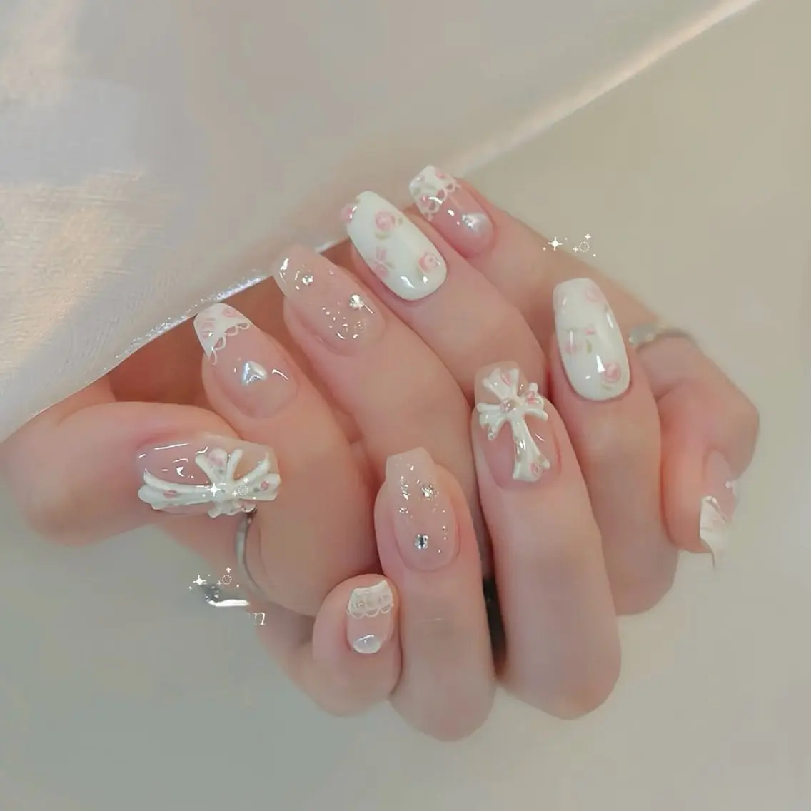 ネイル ハンドネイル LANA NAILのネイルデザイン