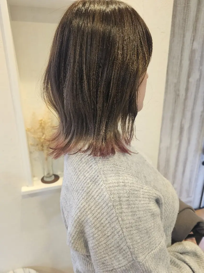 ミディアム ヘアーサロン ブランコのヘアスタイル