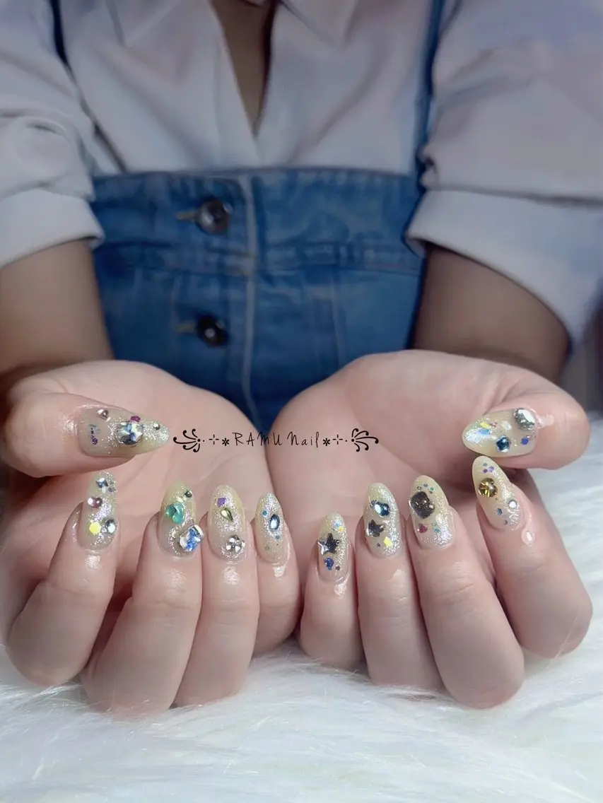 ネイル キラキラネイル マグネットネイル ミラーネイル ピンク 夏ネイル ハンドネイル RAMU Nail 恵比寿店のネイルデザイン