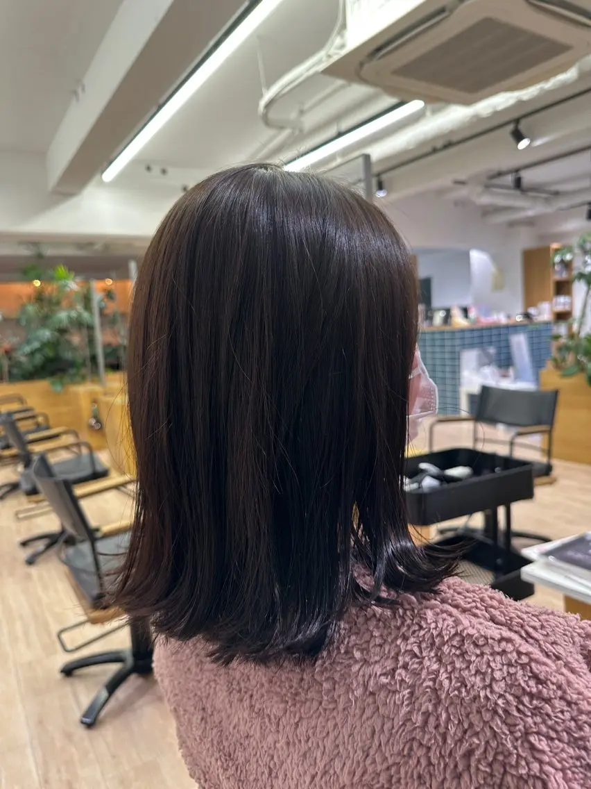 ミディアム 切りっぱなし/髪質 改善矯正/さやか🫧のヘアスタイル