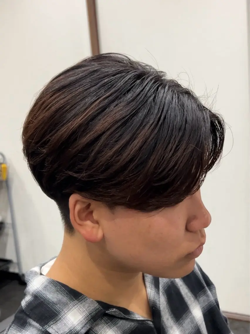 ミディアム メンズ センターパート 縮毛矯正 福井 太暉のヘアスタイル