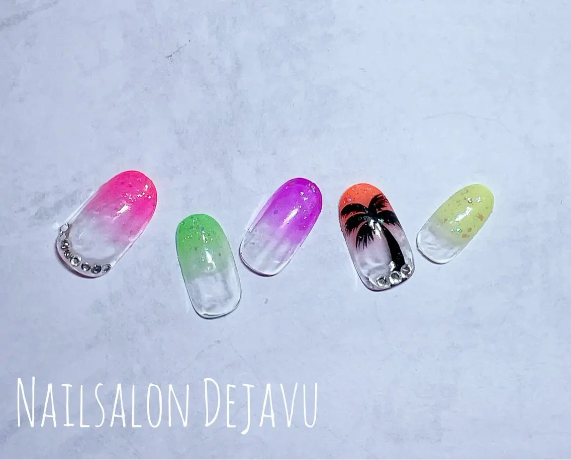ネイル ハンドネイル Nail salon Dejavu 🌿のネイルデザイン