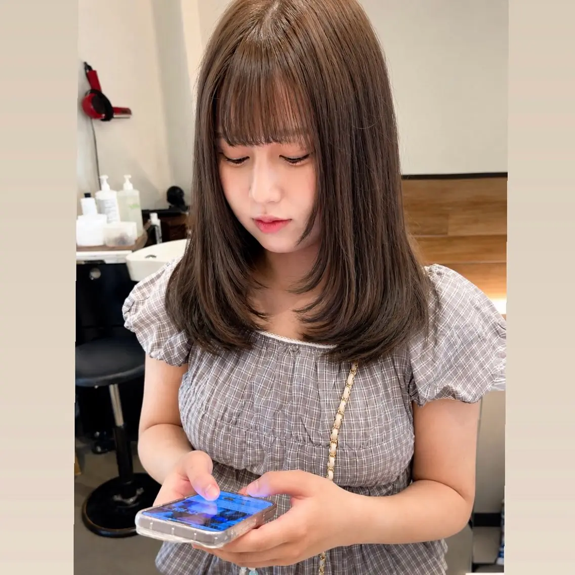 セミロング りん🌷︎透明感カラ ー/ヘアアレンジのヘアスタイル