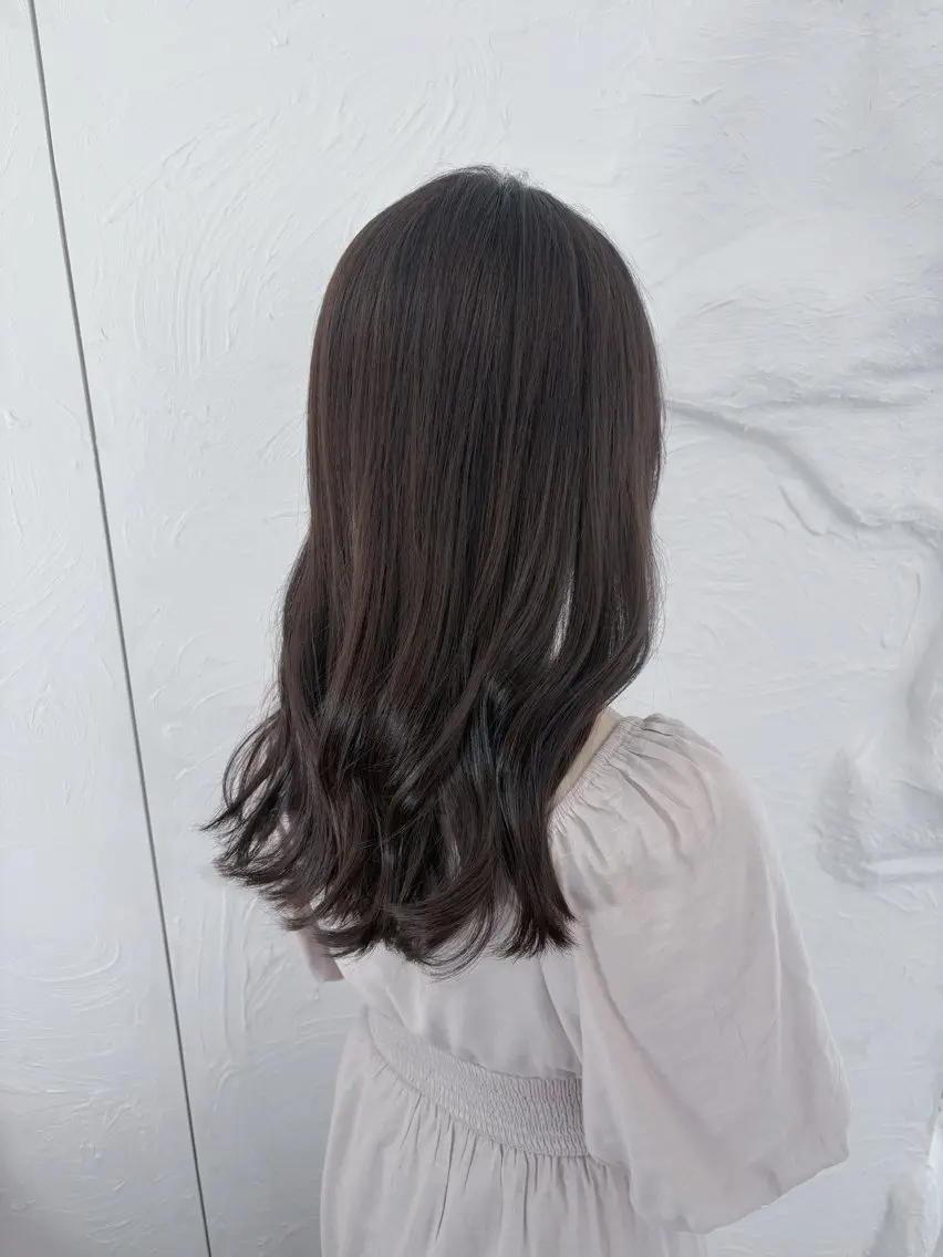 セミロング カラー アディクシーカラー 透明感カラー カット ヘアカラー ✨韓国/透明感カラー ✨すみれのヘアスタイル
