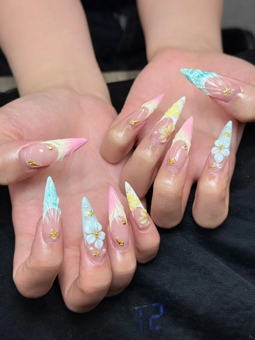 ネイル Iconic Nailのネイルデザイン