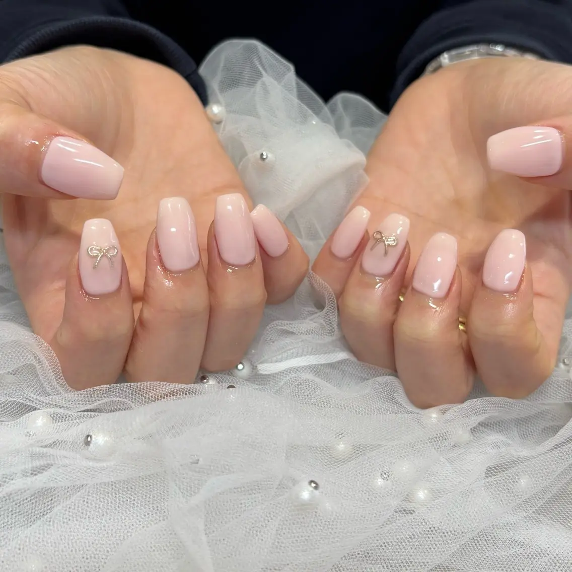 ネイル パステルネイル ピンク ハンドネイル 荒巻 めいのネイルデザイン