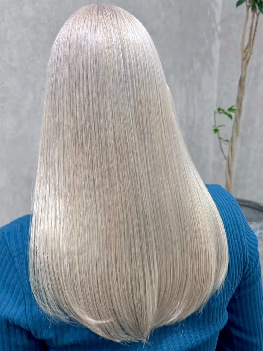 ロング カラー ブリーチ ブロンド 透明感カラー ハイトーンカラー ホワイトブロンド ヘアカラー 池袋ホワイト‎🤍 ブリーチ/shunのヘアスタイル