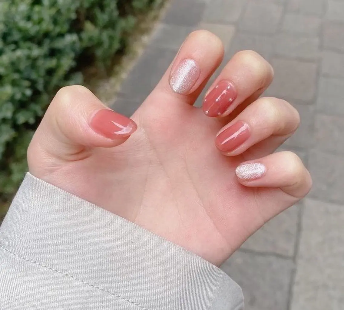 ネイル H3 Nail シロのネイルデザイン