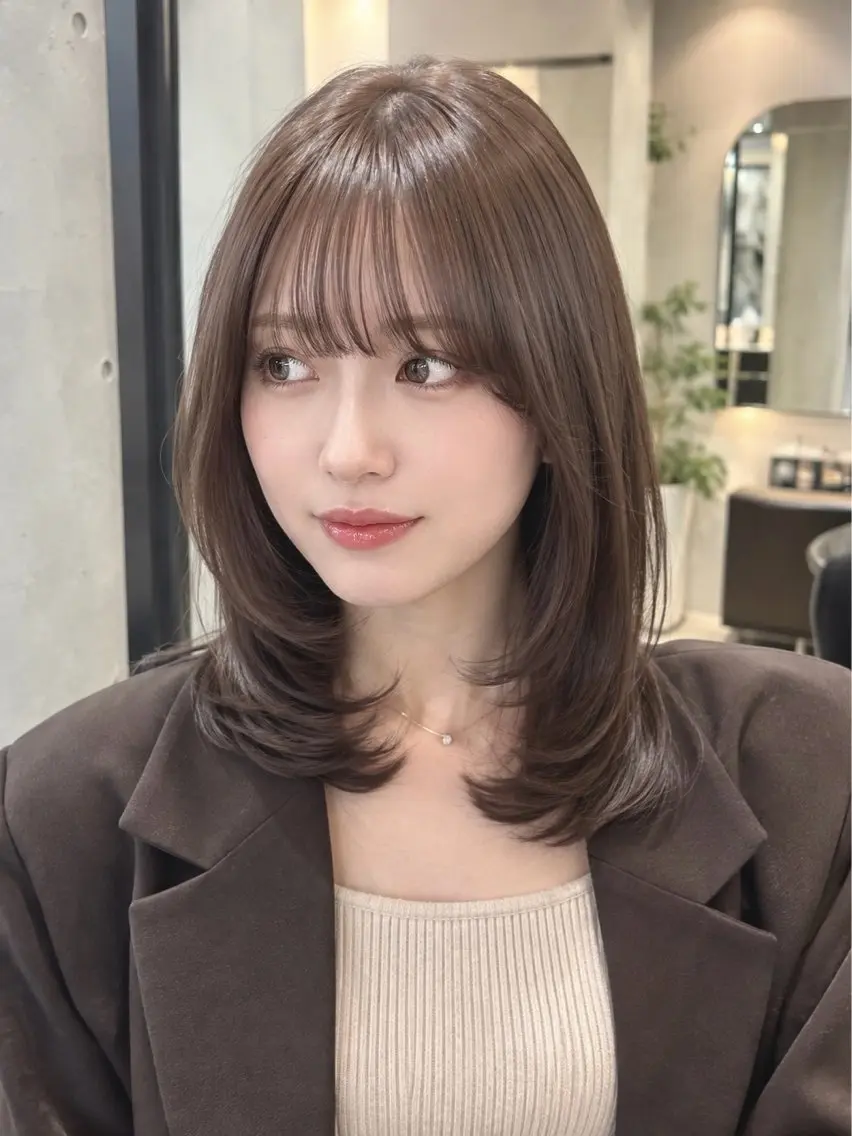 ミディアム カラー ミディアムレイヤー レイヤーカット カット ヘアカラー トリートメント 池袋/小顔レイヤー/ 顔まわり/taigaのヘアスタイル