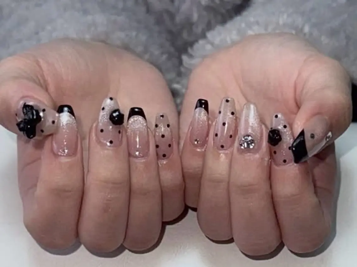 ネイル ジェルネイル 韓国ネイル 持ち込み オフィスネイル ワンホンネイル MiO Nailのネイルデザイン
