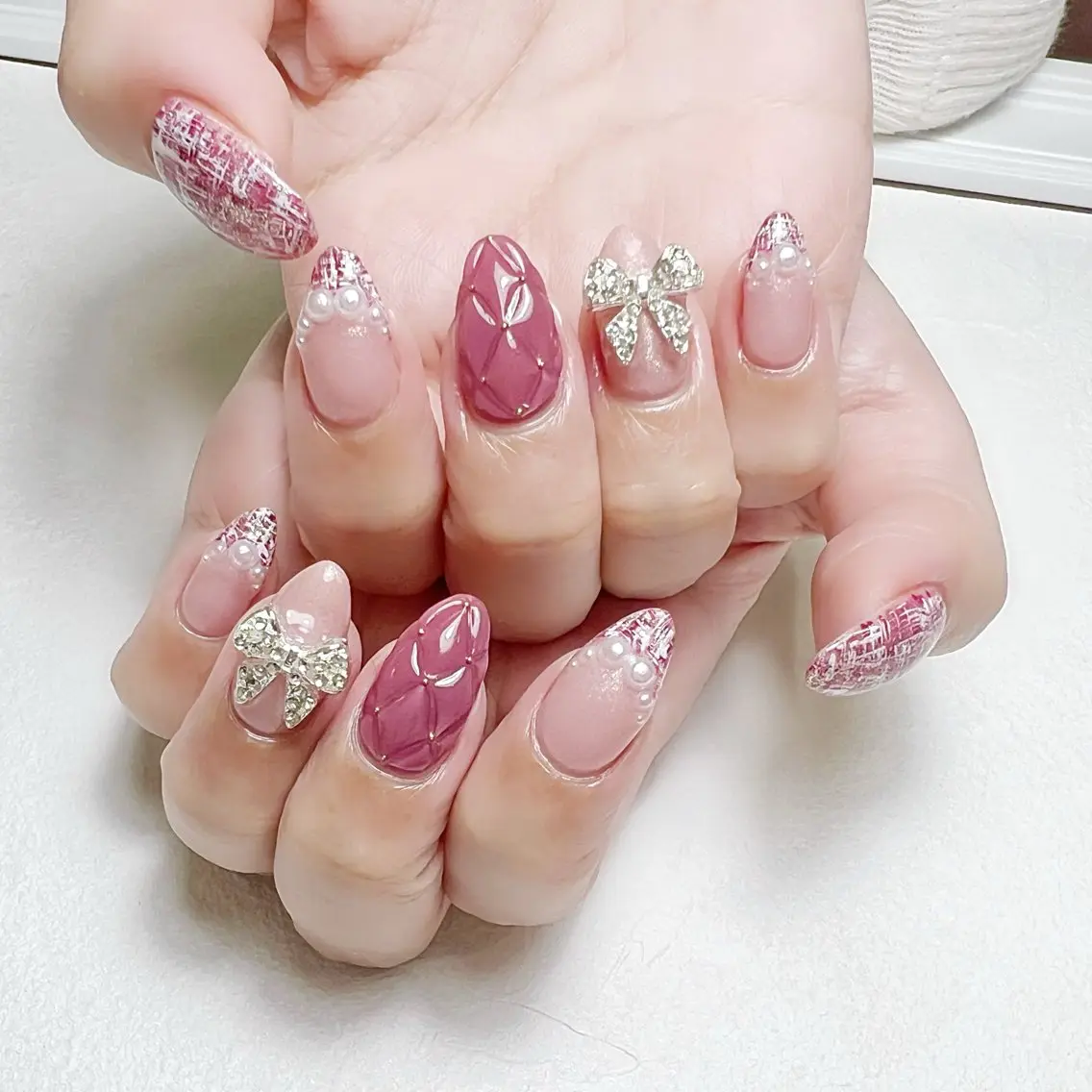 ミディアム 韓国風ヘア rouse nail RISATOのネイルデザイン