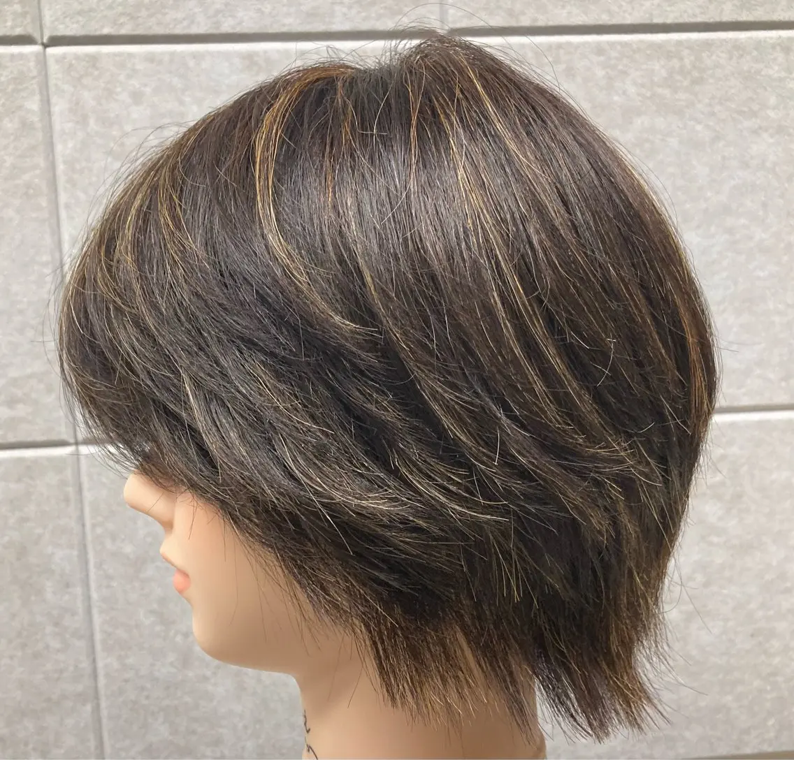 カラー ブリーチ ハイライトカラー ヘアカラー Soleil 🌷ハナ🌷のヘアスタイル