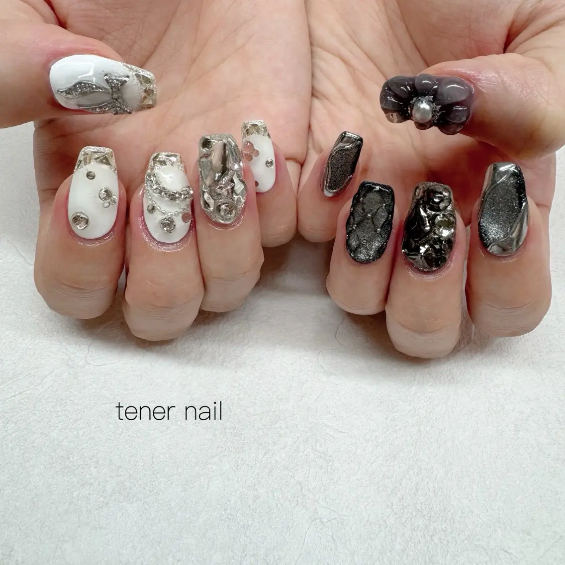 ネイル ホワイト ハンドネイル テネルネイル tener nailのネイルデザイン