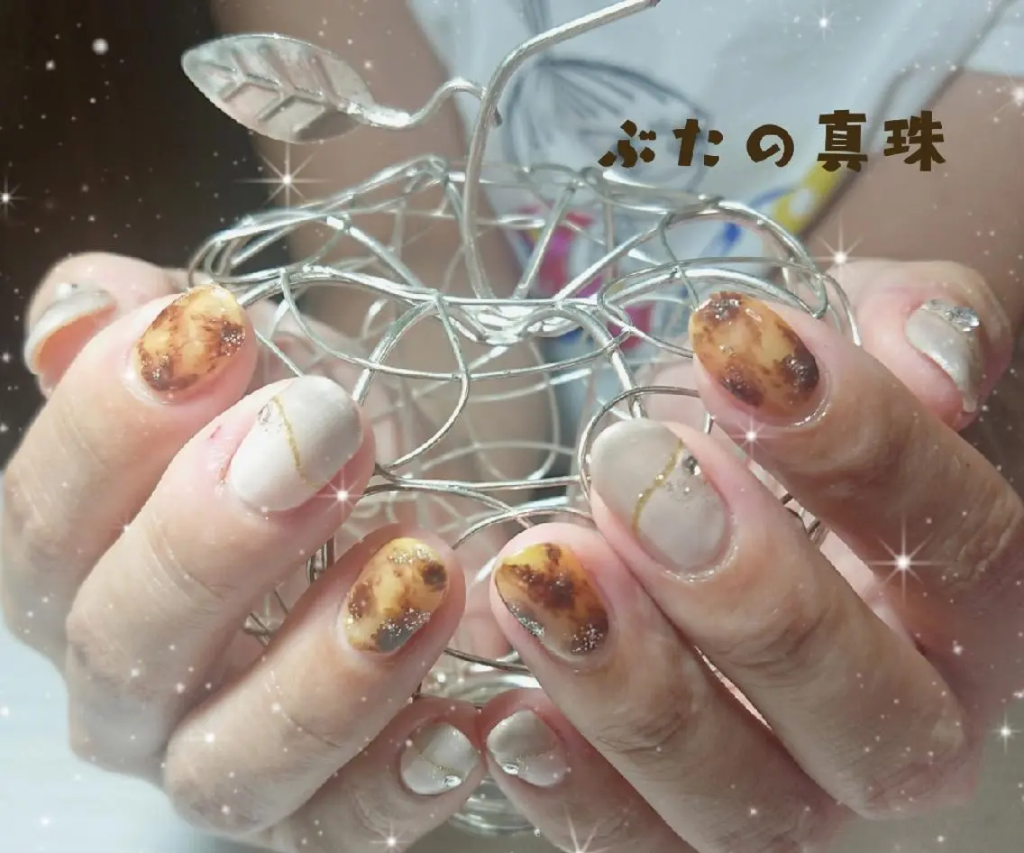 ネイル べっ甲ネイル ハンドネイル 林 珠里のネイルデザイン
