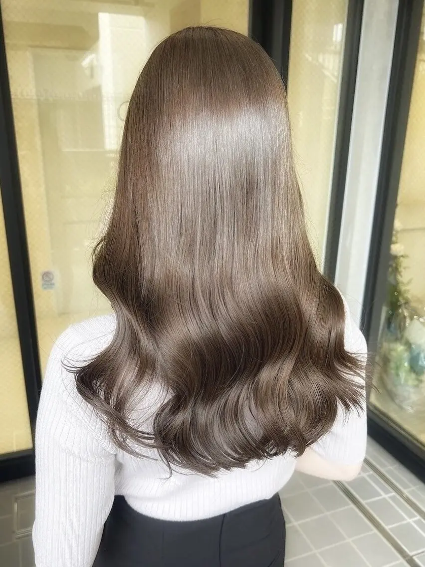 ロング カラー ブリーチ 透明感カラー ダブルカラー ブリーチなしカラー ヘアカラー ブリーチなし/カラー 専門店ASOBIのヘアスタイル
