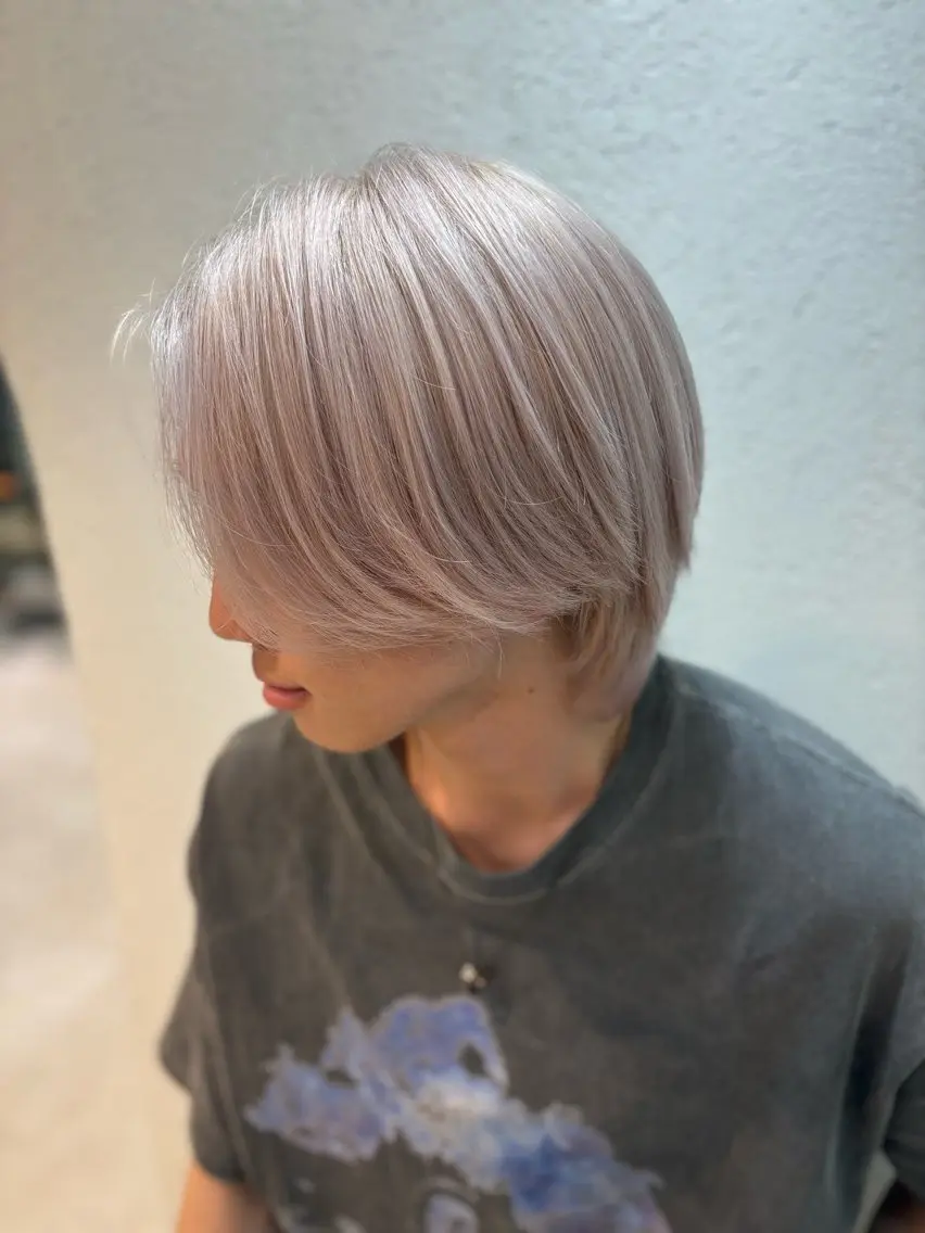 カラー メンズ メンズブリーチ ブリーチ 高砂 夢希のヘアスタイル