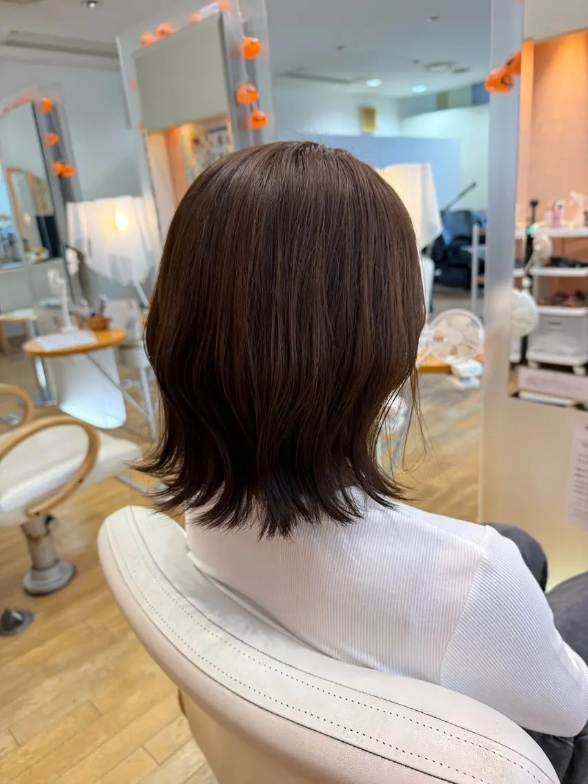 ミディアム 山本 瑠華のヘアスタイル