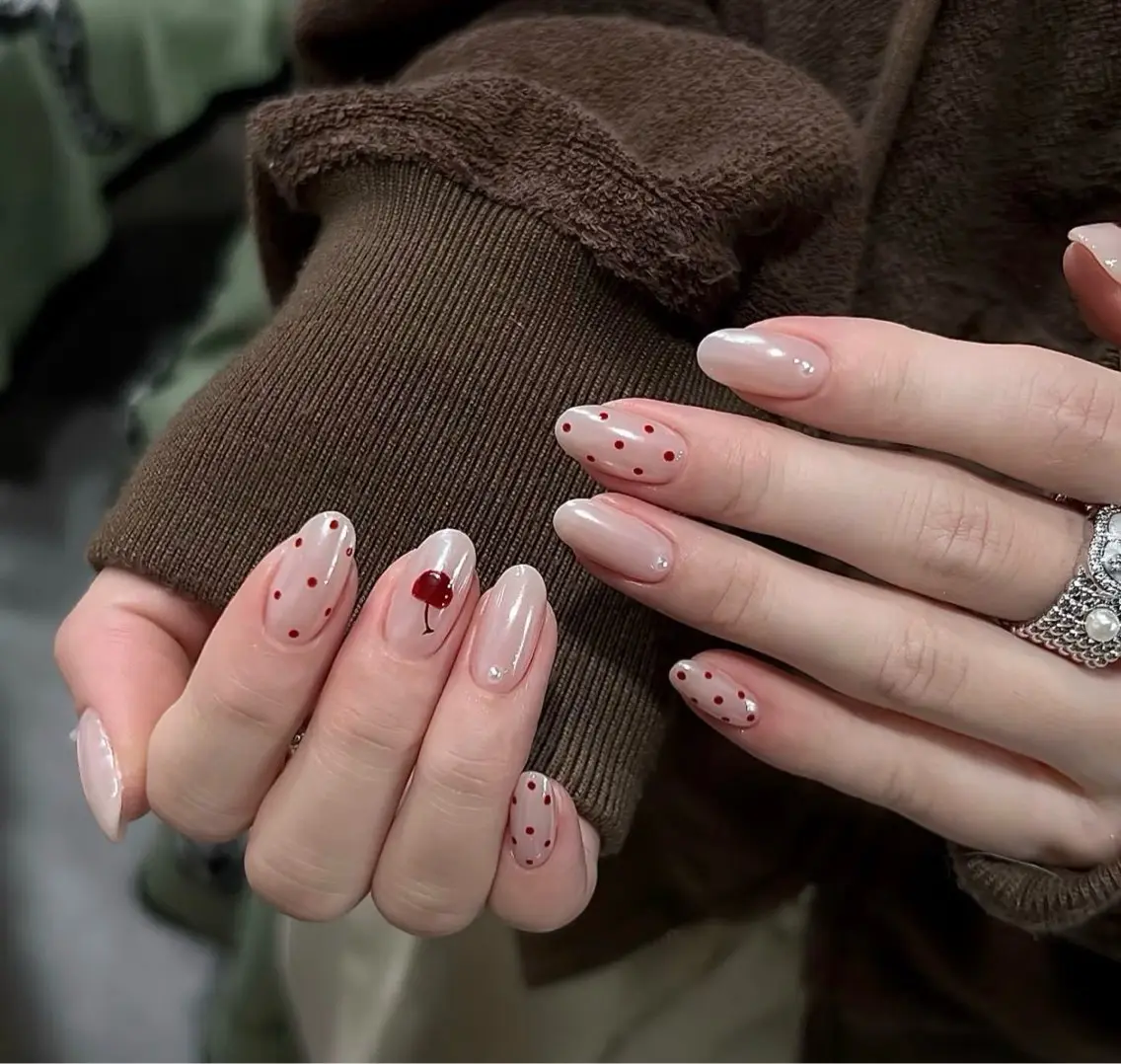 ネイル フットネイル フレンチネイル グラデーション 氷ネイル・うるうるネイル 韓国ネイル ハンドネイル Mixx Nail_ Studioのネイルデザイン
