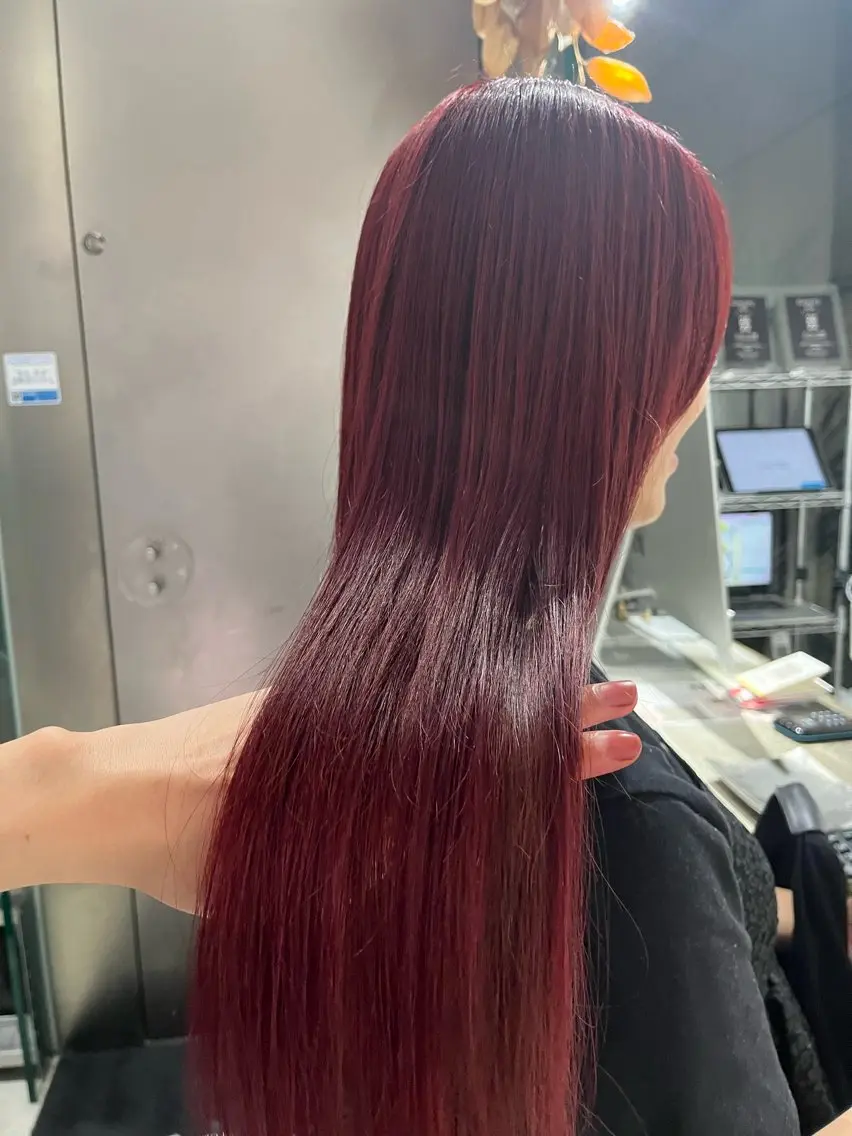 ロング オノ テンタのヘアスタイル
