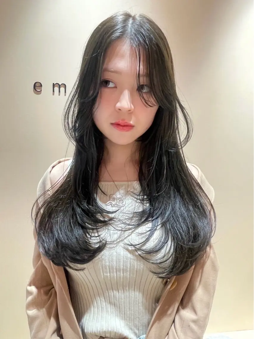 ロング カラー あお韓国へア🎀 emuのヘアスタイル