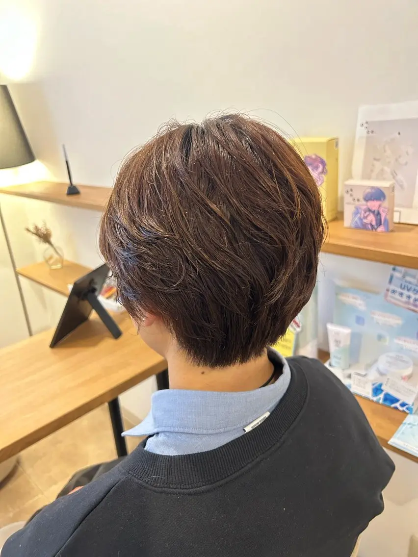 ショート パーマ 柳内 まゆのヘアスタイル