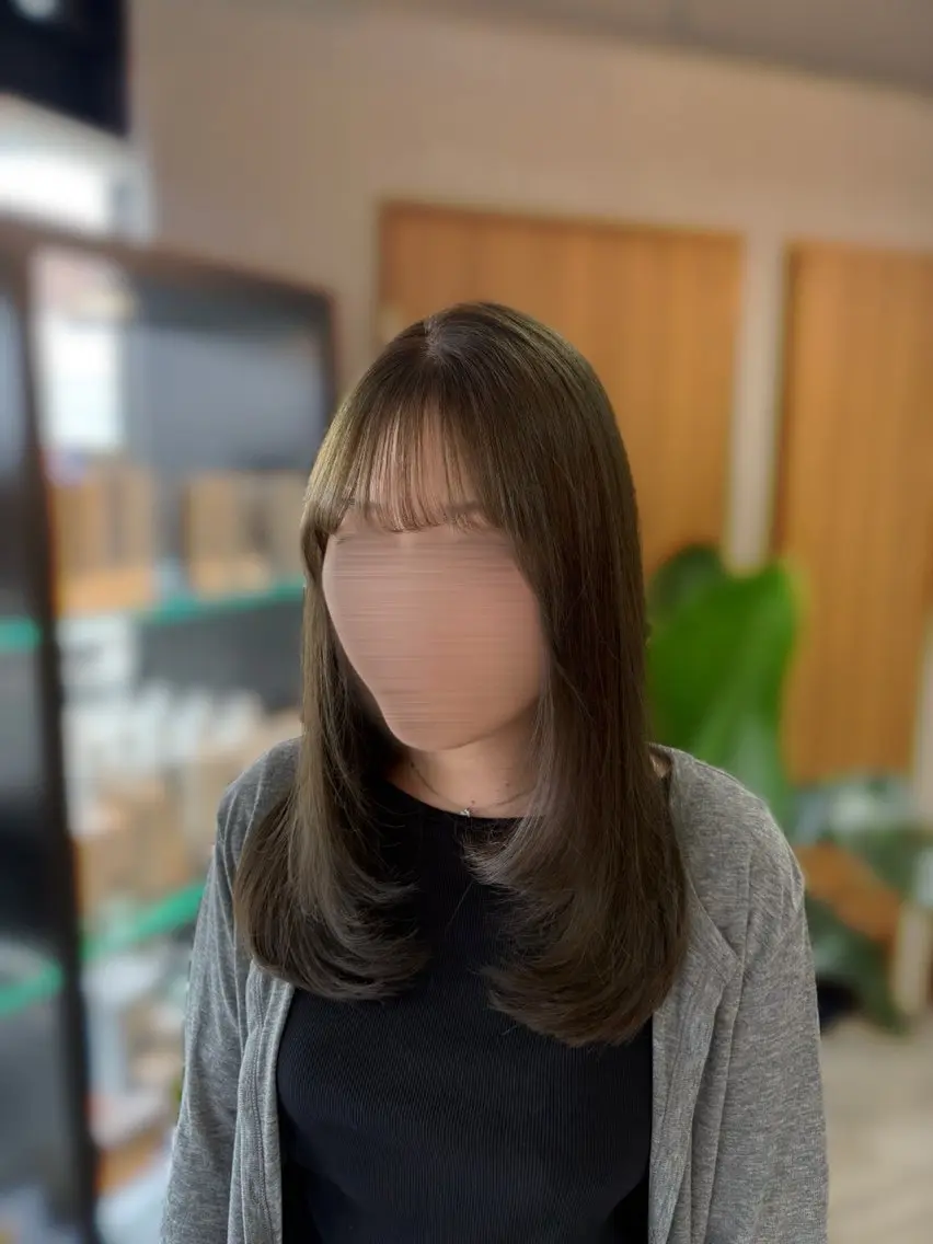ミディアム ヘアカラー arika ninaのヘアスタイル