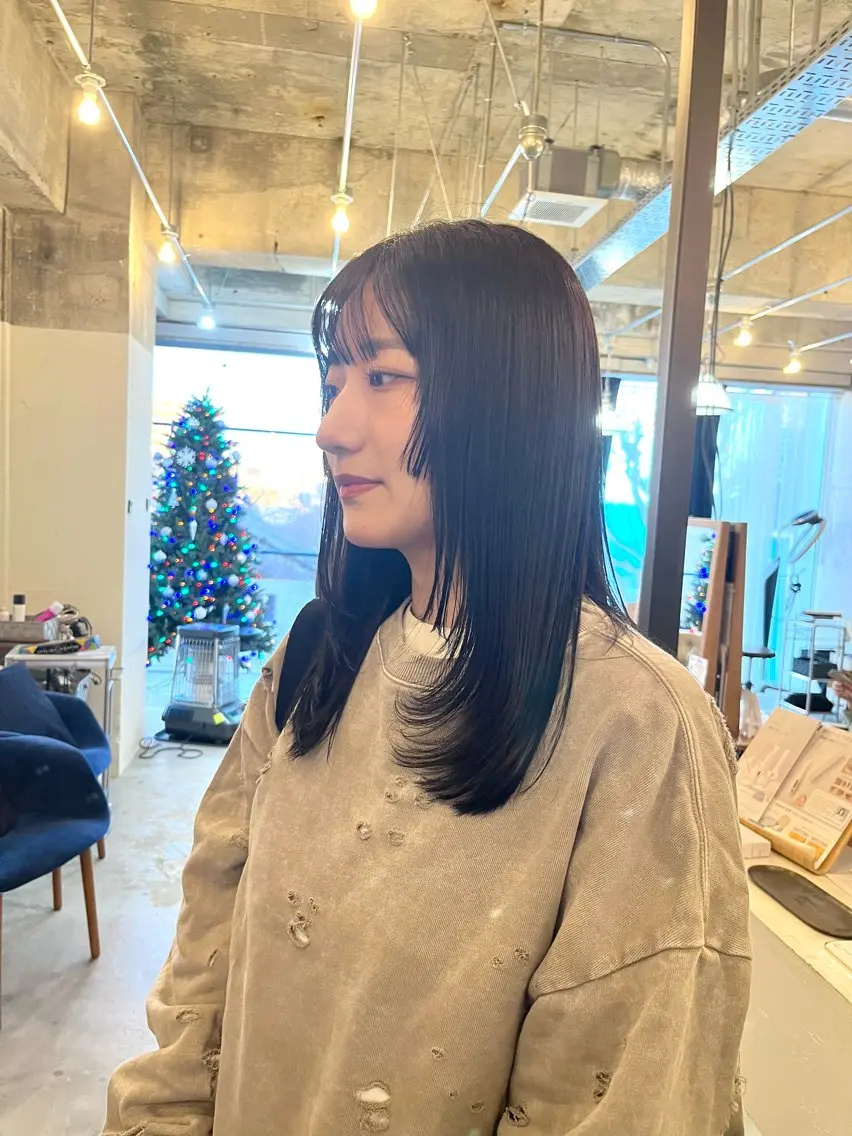 ロング ロングレイヤー レイヤーカット ロング カット ヘアカラー トリートメント SABO /透明感カラー/美髪のヘアスタイル