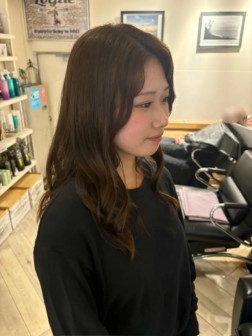セミロング カラー ヘアカラー 透明感カラー 🧚‍♂️さえのヘアスタイル