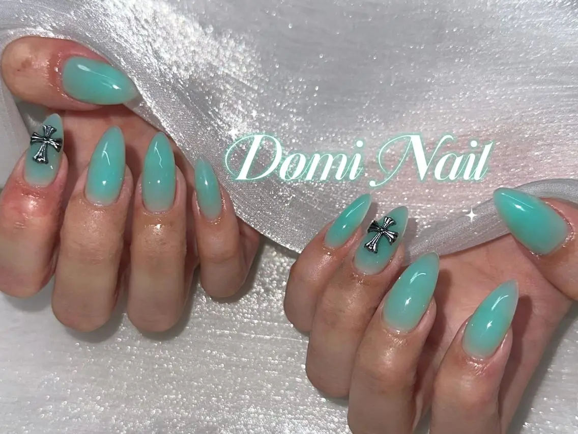 ネイル ハンドネイル Domi Nail Salonのネイルデザイン