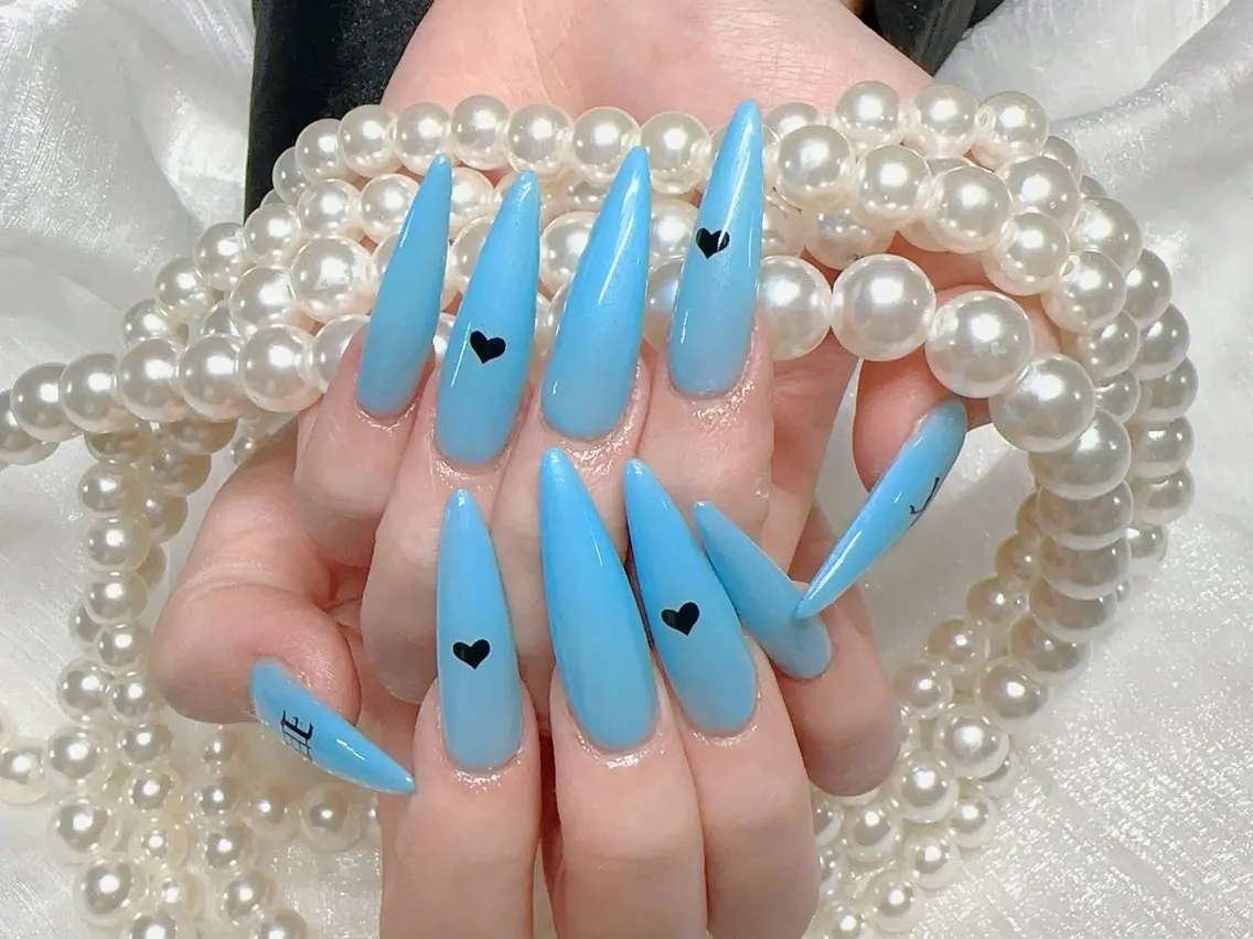 ネイル か な🧚♀️のネイルデザイン