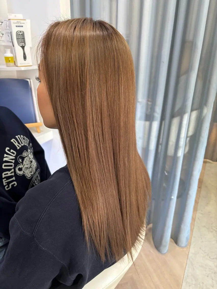 ロング トリートメント ヘアカラー トリートメント ヘッドスパ Ze sealのヘアスタイル