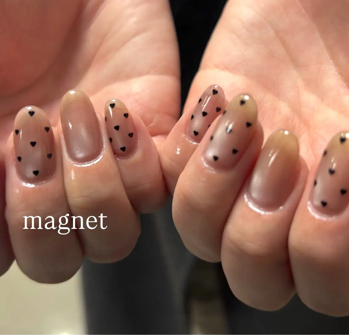 ˗ˏˋ 人気No.1💖ˎˊ˗大人キレイが叶う‼︎うる艶マグネットネイル💅🏻気になるカラー試し塗りOK🙆🏻‍♀️の写真