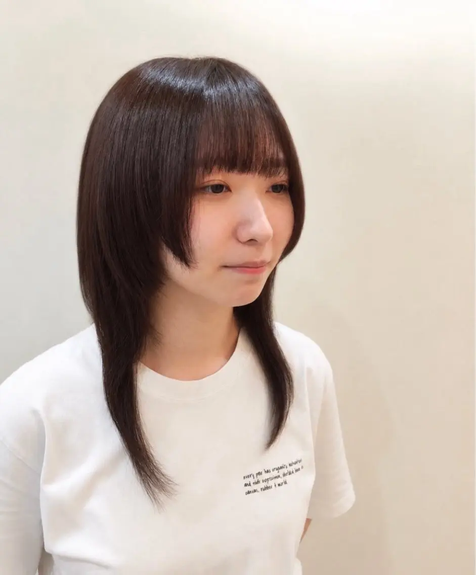ツヤツヤワンカラー／トリートメント付きの写真
