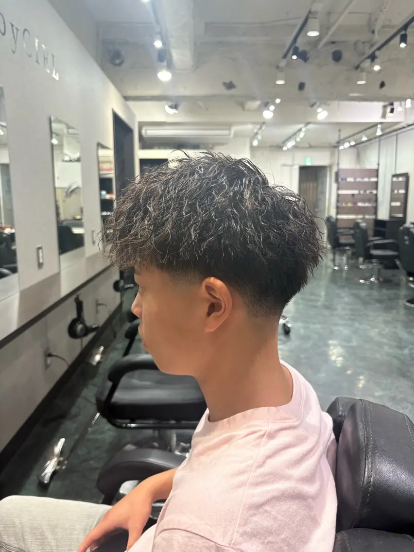 パーマ メンズ カット パーマ 嶋田 海輝斗のヘアスタイル