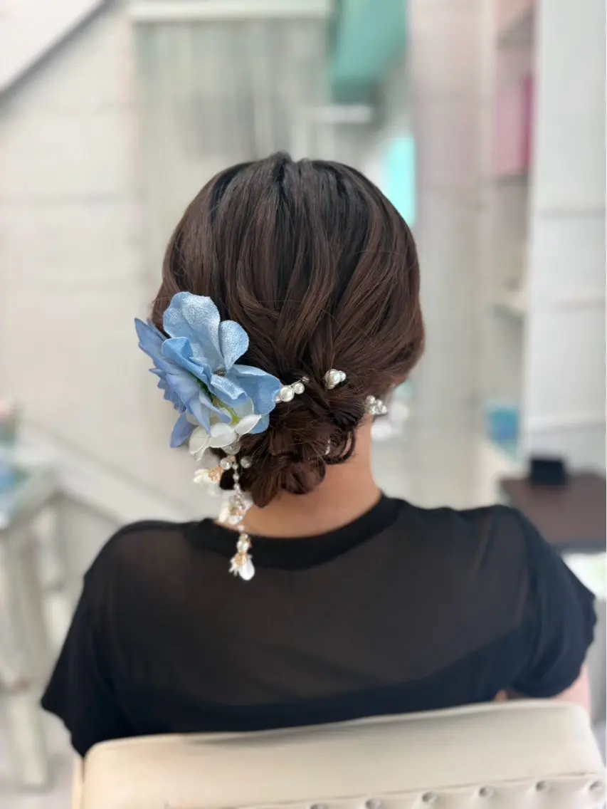 ヘアアレンジ ヘアカラー 🎀ゆづき❤️‍🔥 透明感カラー🧡のヘアスタイル