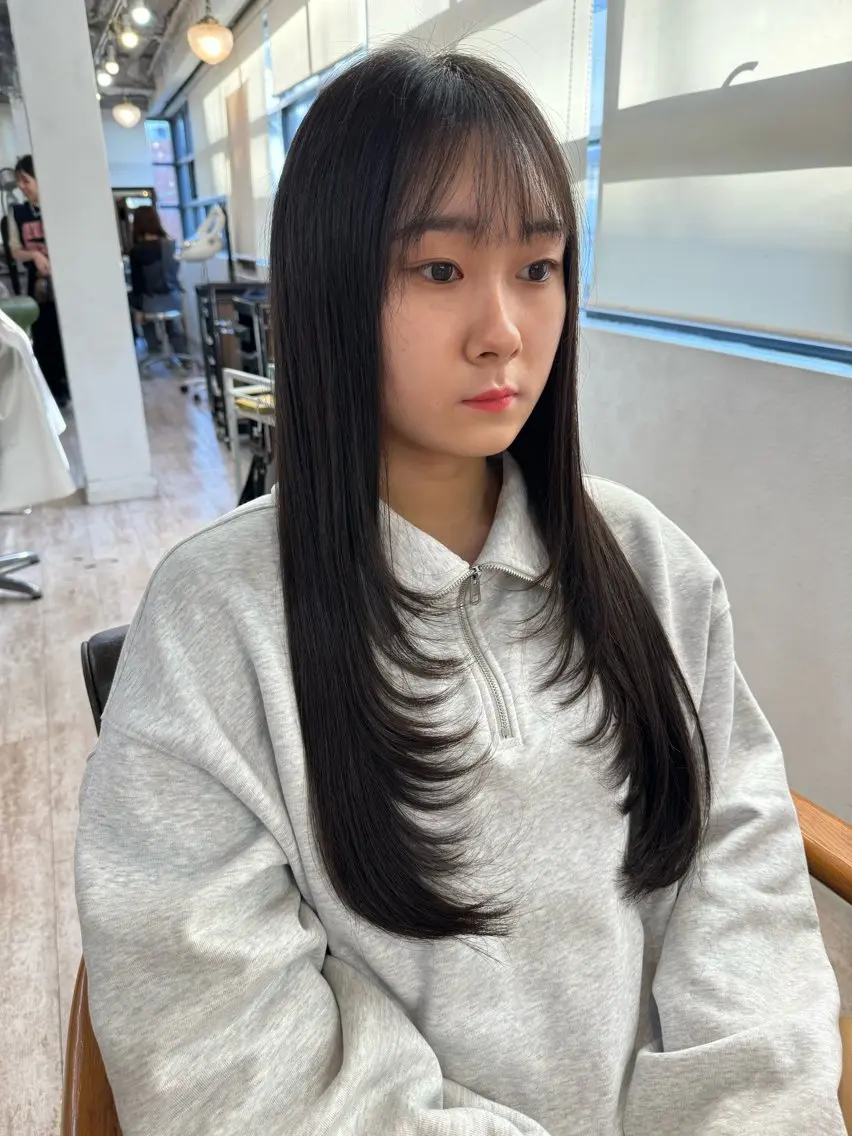 ロング レイヤーカット カット ヘアカラー トリートメント レイヤーカット 中屋光貴のヘアスタイル