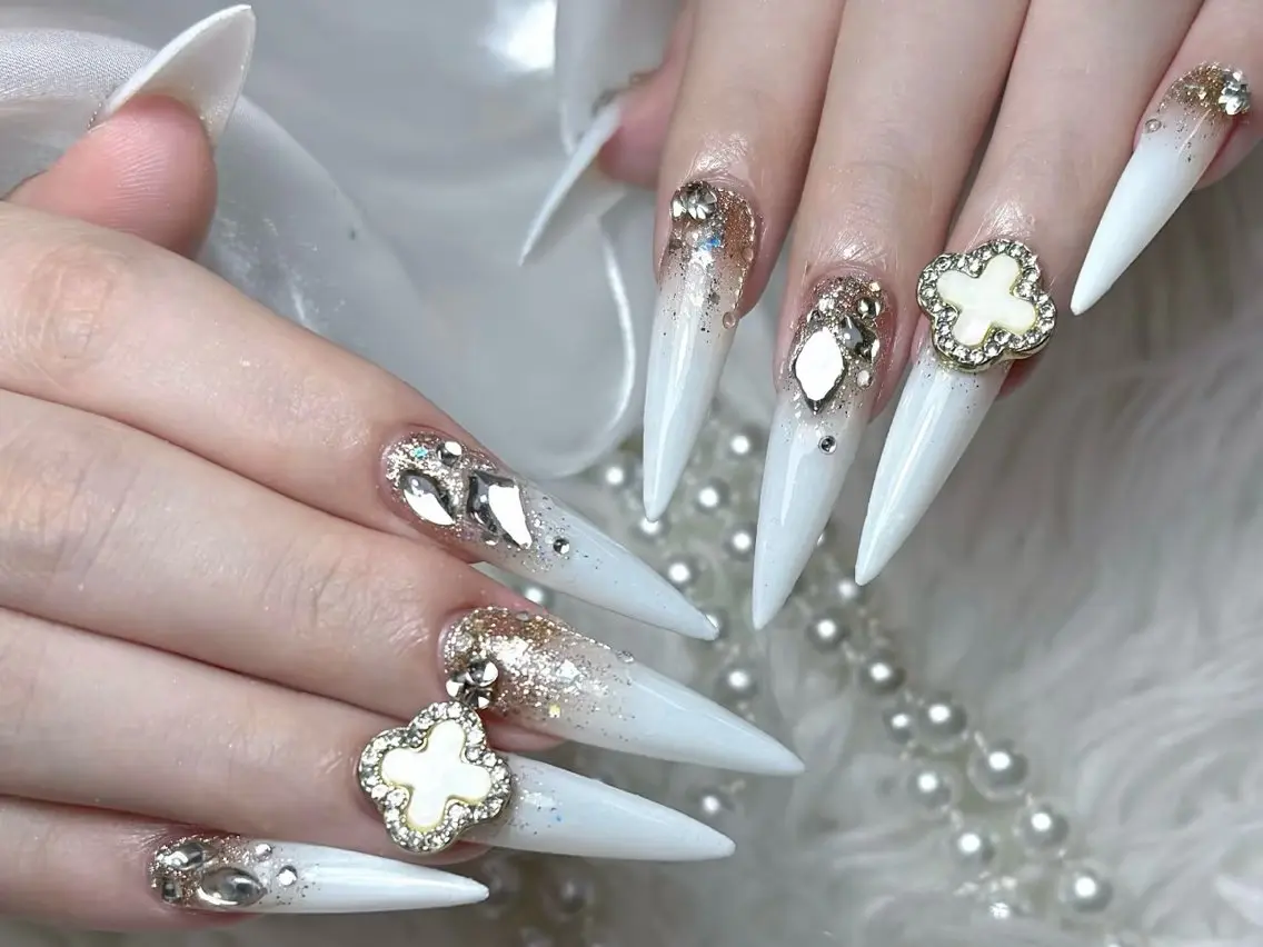 ネイル ハンドネイル 🎀M nail salon🎀のネイルデザイン