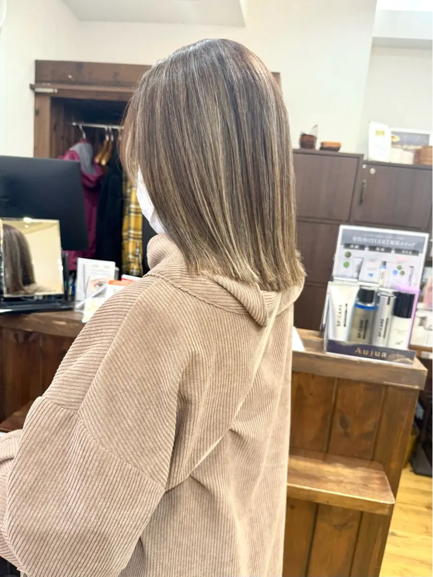 セミロング カラー ヘアアレンジ ハイライトカラー ハイライト ヘアカラー 💖ダブルカラー/ ヘアセット/晴香💖のヘアスタイル