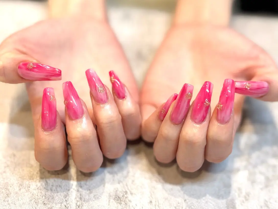 ネイル WHITE NAIL 鳳店AYUMIのネイルデザイン