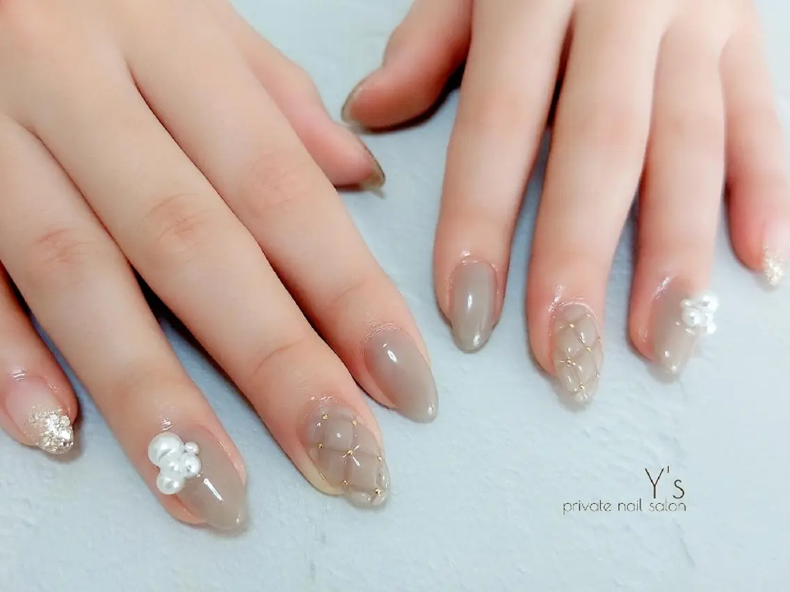 ネイル ハンドネイル YUMI NAGAI  のネイルデザイン
