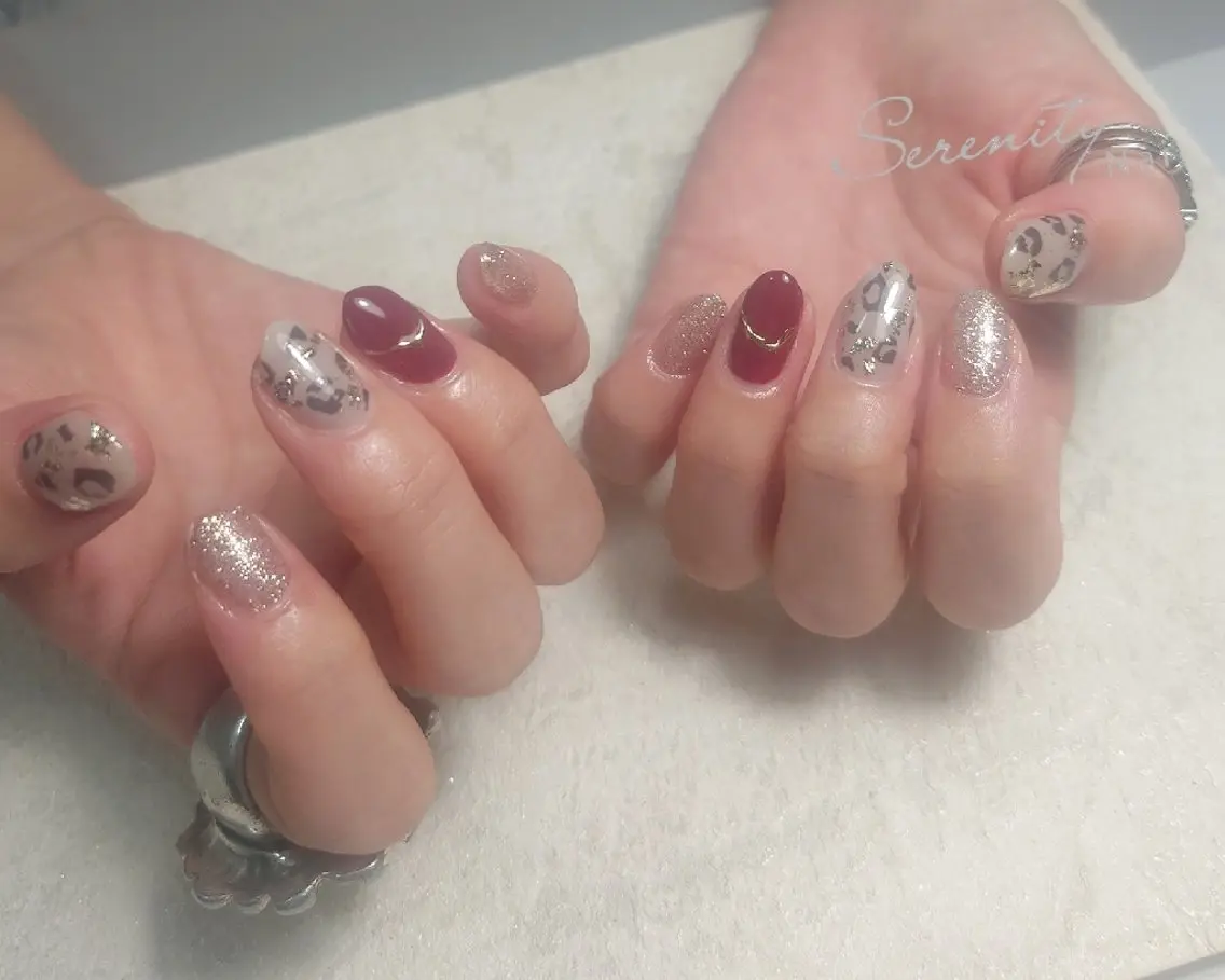 ネイル アニマル柄 ボルドー ハンドネイル nail serenityのネイルデザイン