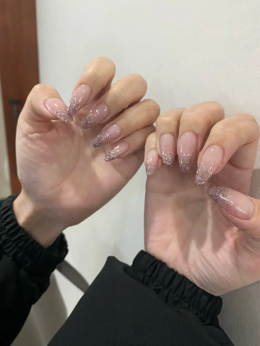 ネイル キラキラネイル y nahoのネイルデザイン