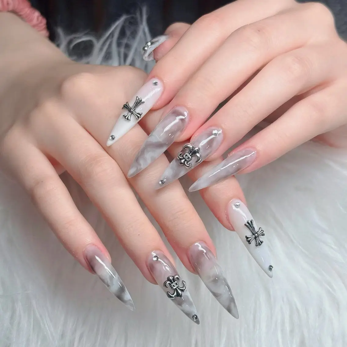 ネイル フットネイル フレンチネイル グラデーション 韓国ネイル ロングネイル ハンドネイル Hani Nail Salonのネイルデザイン
