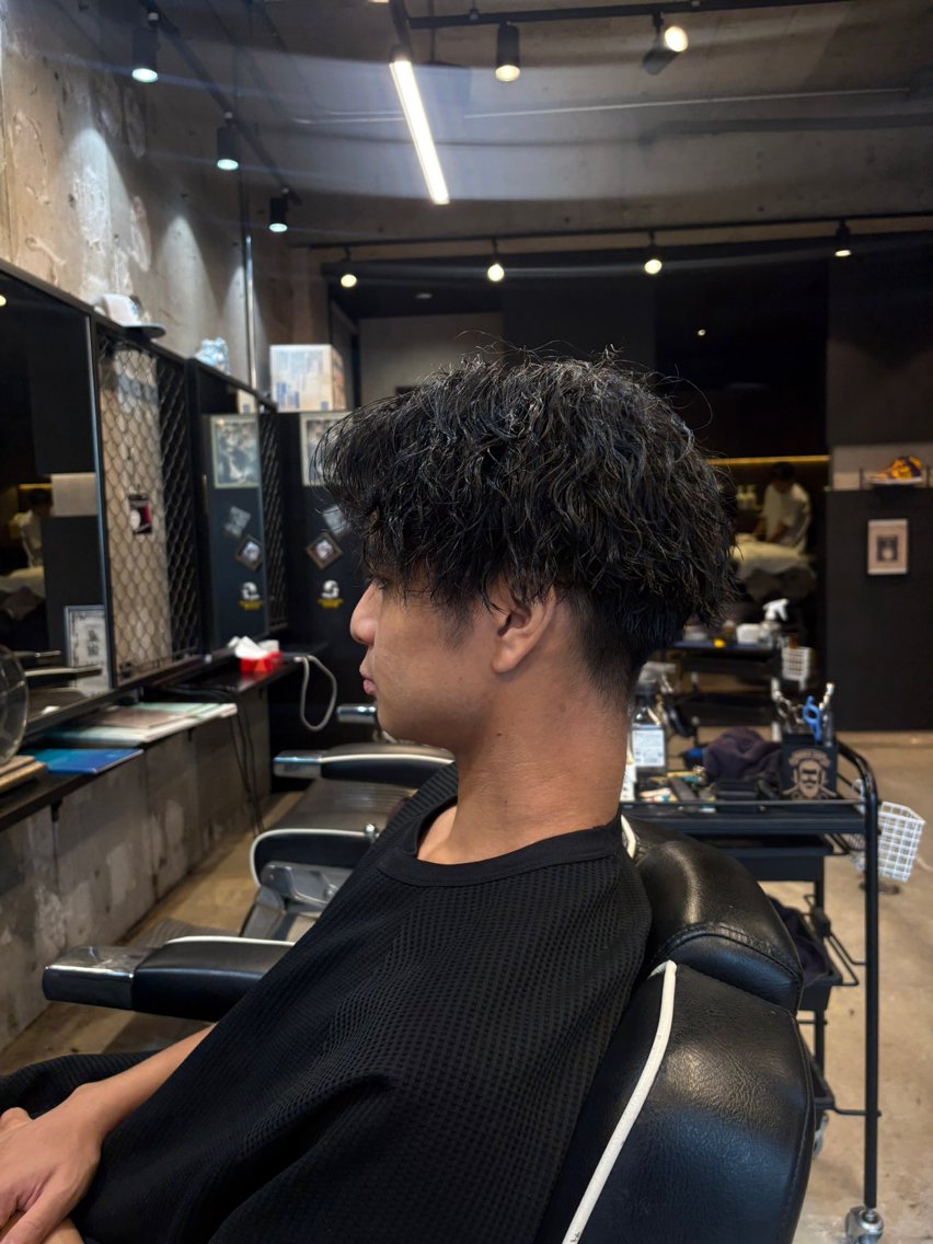 パーマ ツイストスパイラルパーマ スパイラルパーマ カット パーマ 銀太/カット✂️/ パーマ/ブリーチのヘアスタイル